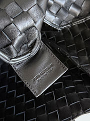 Kitlife Bottega Veneta Campana Shoulder Bag Black 844249 33x20x16.5cm - 2