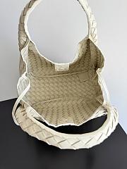 Kitlife Bottega Veneta Campana Shoulder Bag White 844249 33x20x16.5cm - 3