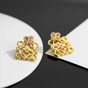 Kitlife Loewe Gold Diamond Earrings  - 3