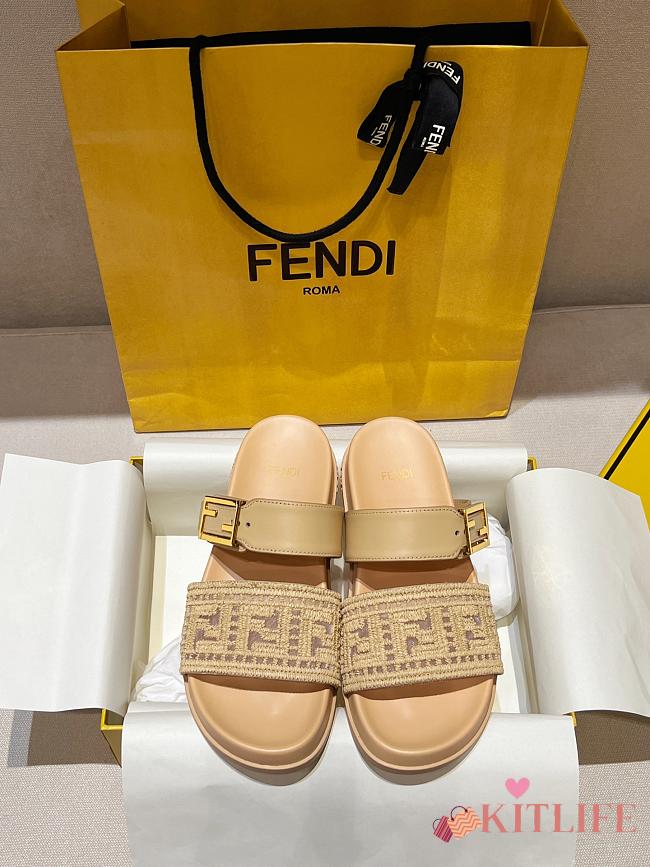 Kitlife Fendi Feel Buckle Woven Slides - 1