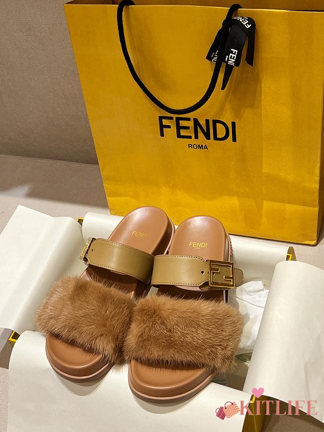 Kitlife Fendi Fendi Feel Brown Fur Slides - 1