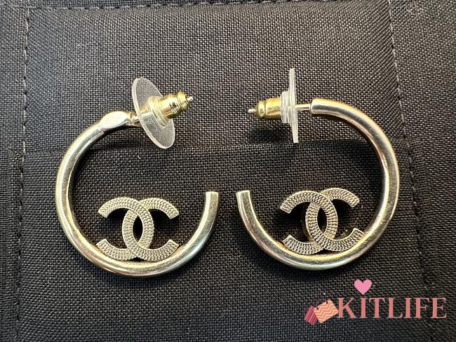 Kitlife Chanel Metal-Textured Cc-Hoop Earrings Gold - 1
