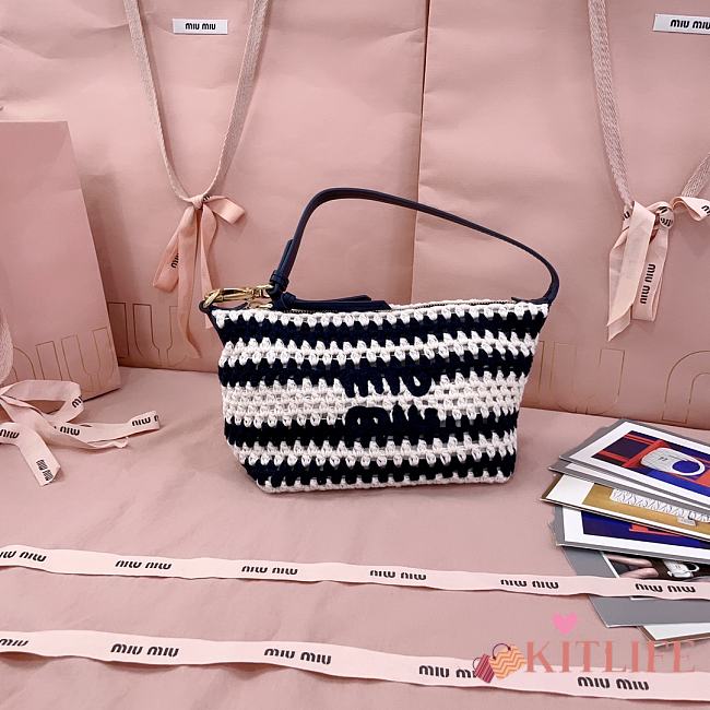 Kitlife Miu Miu Crochet Pouch White & Dark Blue 5NE841 25.5x14x10cm - 1