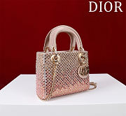 Kitlife Dior Lady Diana Three-Grid Embroidered Gradient Beads Pink M0505821 17x15x7cm - 6