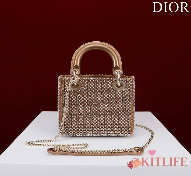Kitlife Dior Lady Diana Three-Panel Embroidery with Rhinestones M0505511 17x15x7cm - 1