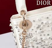Kitlife Dior Lady Diana Three-Grid Embroidery with Diamonds and Pearls M0505811 17x15x7cm - 2