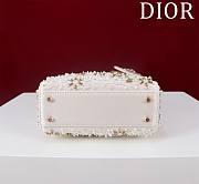 Kitlife Dior Lady Diana Three-Panel Embroidery Snowflake Pearl Bag M0505821 17x15x7cm - 5