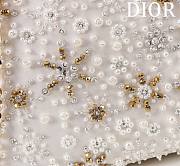 Kitlife Dior Lady Diana Three-Panel Embroidery Snowflake Pearl Bag M0505821 17x15x7cm - 2