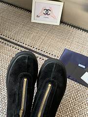 Kitlife Prada 25SS Classic Triangle Logo Slip-on Boots Black Suede - 5