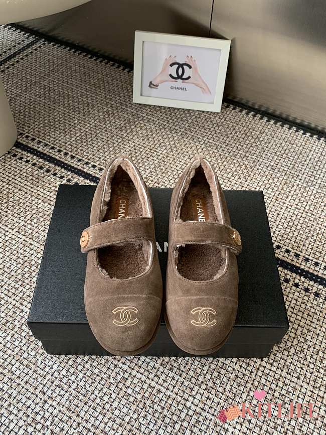 Kitlife Chanel Fur Ballet Flats Shoes Brown Suede - 1