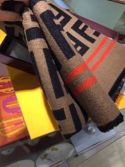 Kitlife Fendi Classic FF Wool Cape Black & Brown 140x140cm - 3