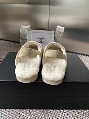Kitlife Chanel Fur Sandals Cream Suede - 6