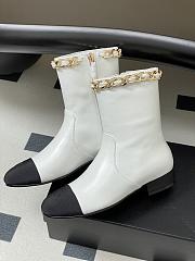 Kitlife Chanel 25B Diamond-Quartzed Chain Ankle Boots in White - 1