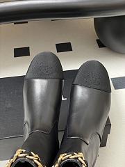 Kitlife Chanel 25B Diamond-Quartzed Chain Ankle Boots in Black - 3