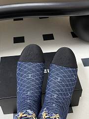 Kitlife Chanel 25B Diamond-Quartzed Chain Ankle Boots in Dark Blue Denim - 5