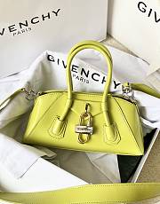 Kitlife Givenchy Mini Antigona Stretch Bag Yellow 22x12x8cm  - 1