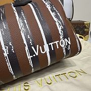 Kitlife Louis Vuitton Speedy P.9 Bandoulière 30 Bag Striped Brown & Black M21122 32x18x22.5cm - 2
