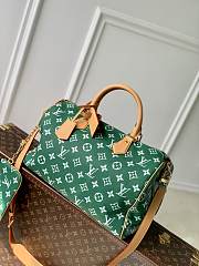 Kitlife Louis Vuitton Speedy P9 Bandoulière 40 Bag Dark Green M24417 40x26x23cm  - 1