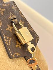 Kitlife Louis Vuitton Express MM Bag Beige Suede M26358 36x24x18.5cm - 4
