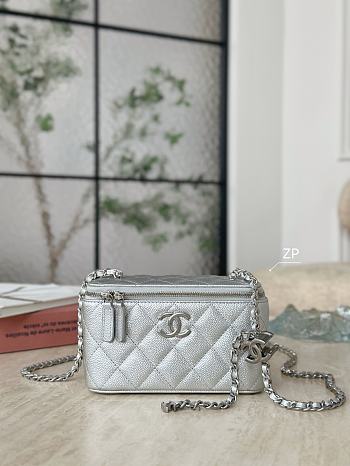 Kitlife Chanel Vanity Case Silver 3940 17x9.5x8cm