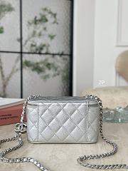 Kitlife Chanel Vanity Case Silver 3940 17x9.5x8cm - 4