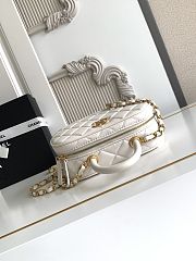 Kitlife Chanel Mini Bowling Bag White Leather AS5572 11.5x20x8.5cm - 3