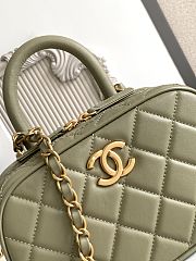 Kitlife Chanel Mini Bowling Bag Green Leather AS5572 11.5x20x8.5cm - 2