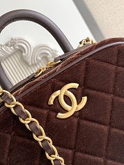 Kitlife Chanel Mini Bowling Bag Dark Brown Velvet AS5572 11.5x20x8.5cm - 2