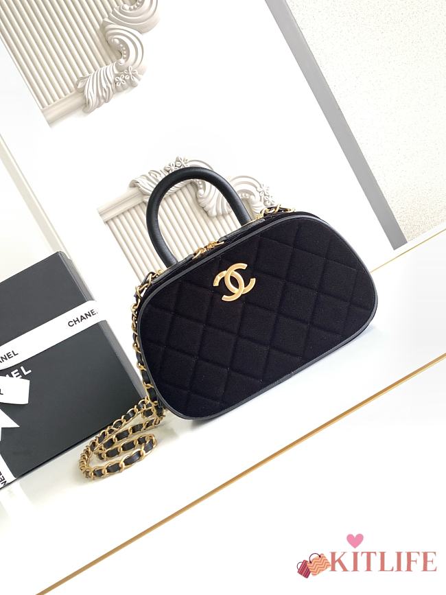 Kitlife Chanel Mini Bowling Bag Black Velvet AS5572 11.5x20x8.5cm - 1