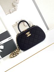 Kitlife Chanel Mini Bowling Bag Black Velvet AS5572 11.5x20x8.5cm - 1