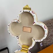 Kitlife Louis Vuitton Blooming Box Case White Multicolor M11117 25cm×11cm - 4