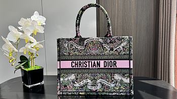Kitlife Dior Multicolor Embroidery Butterfly Around The World Book Tote 36.5x28x14cm