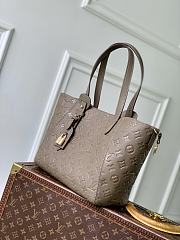 Kitlife Louis Vuitton All In One PM Bag Grey M25890 40x22x15cm - 6