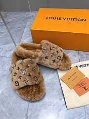 Kitlife Louis Vuitton Wool Slippers Brown - 2