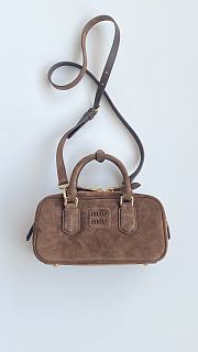 Kitlife Miu Miu Cocoa Brown Suede Arcadie Top-Handle Bag 22x10.5x7.5cm - 1