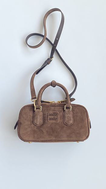 Kitlife Miu Miu Cocoa Brown Suede Arcadie Top-Handle Bag 22x10.5x7.5cm
