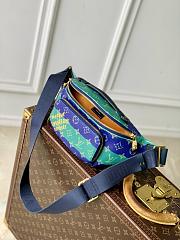 Kitlife Louis Vuitton Rush Bumbag Bag Blue With Stripes M25783 30x15x8cm  - 4