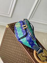 Kitlife Louis Vuitton Rush Bumbag Bag Blue With Stripes M25783 30x15x8cm  - 2