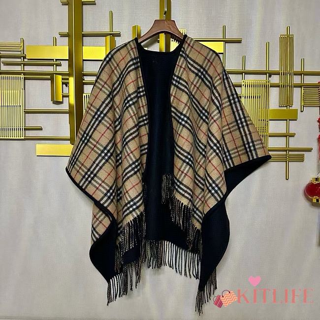 Kitlife Burberry Check Wool Reversible Cape Beige & Black 130x150cm - 1