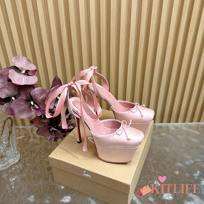 Kitlife Christian Louboutin Cassia Lace Up Alta 160mm Strappy Pumps Light Pink Crepe Satin - 1