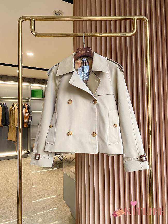 Kitlife Burberry Stand Collar Cotton Gabardine Short Trench Coat Beige - 1