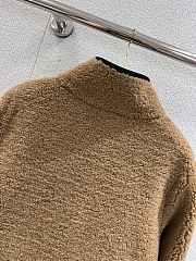 Kitlife Burberry Cropped Fleece Jacket Brown - 5