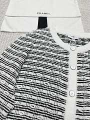 Kitlife Chanel 25P Cardigan White & Black - 2