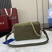 Kitlife Gucci Go Shoulder Bag Forest Green GG Suede 826761 21.5x14x9cm  - 2