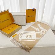 Kitlife Louis Vuitton  Lock And Keys Scarf Beige 215x45cm - 6