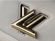 Kitlife Louis Vuitton Twist Lock Braided Chain Bag Cream M50332 19x15x9cm - 2