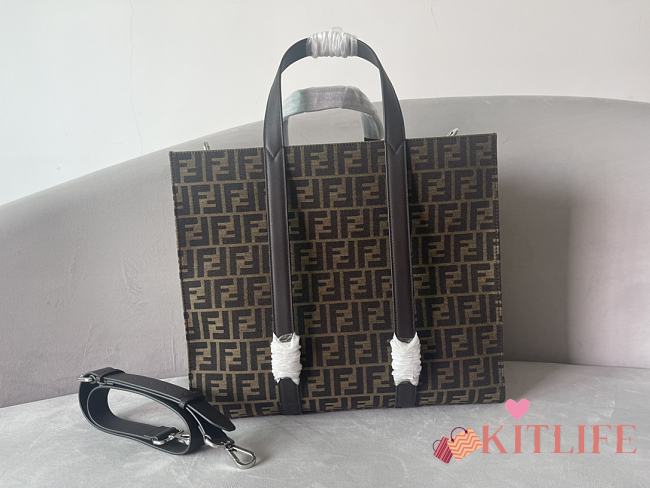 Kitlife Fendi Brown FF Jacquard Fabric Shopping Bag 41x35x19cm - 1