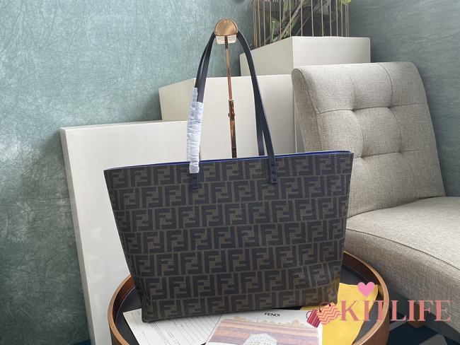 Kitlife Fendi Roll Shopping Bag in Brown FF jacquard Fabric And Blue 35x27x13.5cm - 1