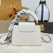 Kitlife Louis Vuitton Capucines Nano Bag Cream M25611 16.3x11x6.5cm - 2