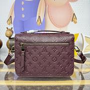 Kitlife Louis Vuitton Pochette Metis MM Bag Burgundy M25939 25x19x7cm - 3